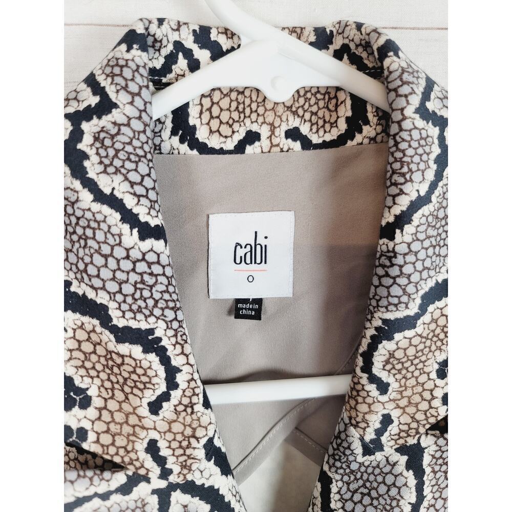 Cabi Python Snake Print Blazer, Sz 0 - image 4
